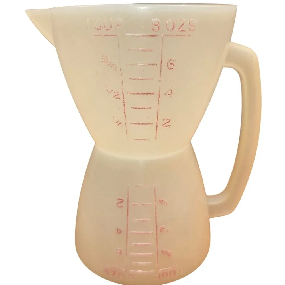 Vintage Tupperware Double-Sided One-Cup Measuring Wet/Dry Red‎ Lettering
